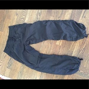 Lululemon Dance Studio Pants Lined Size 6 Black
